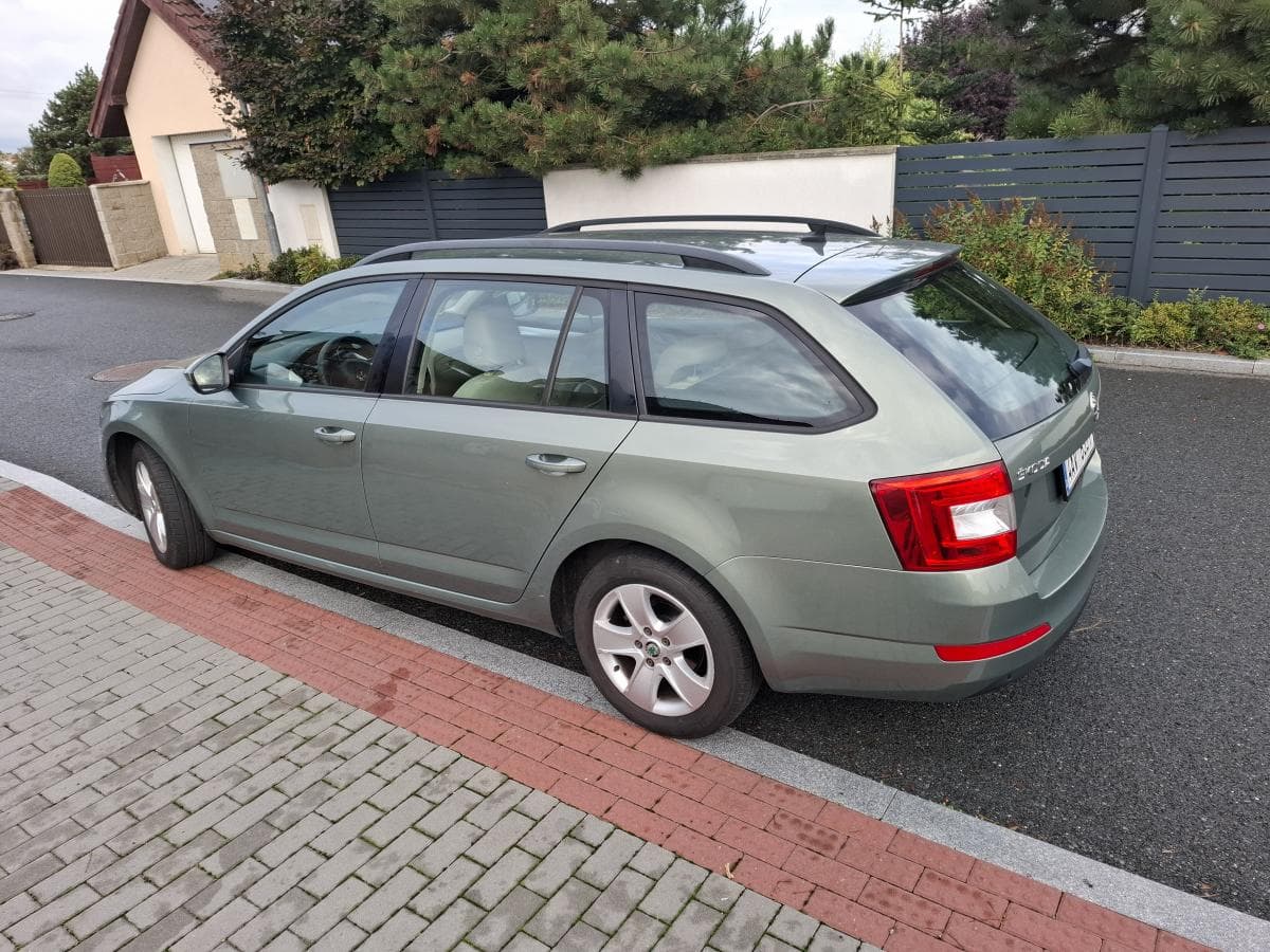 Škoda OCTAVIA