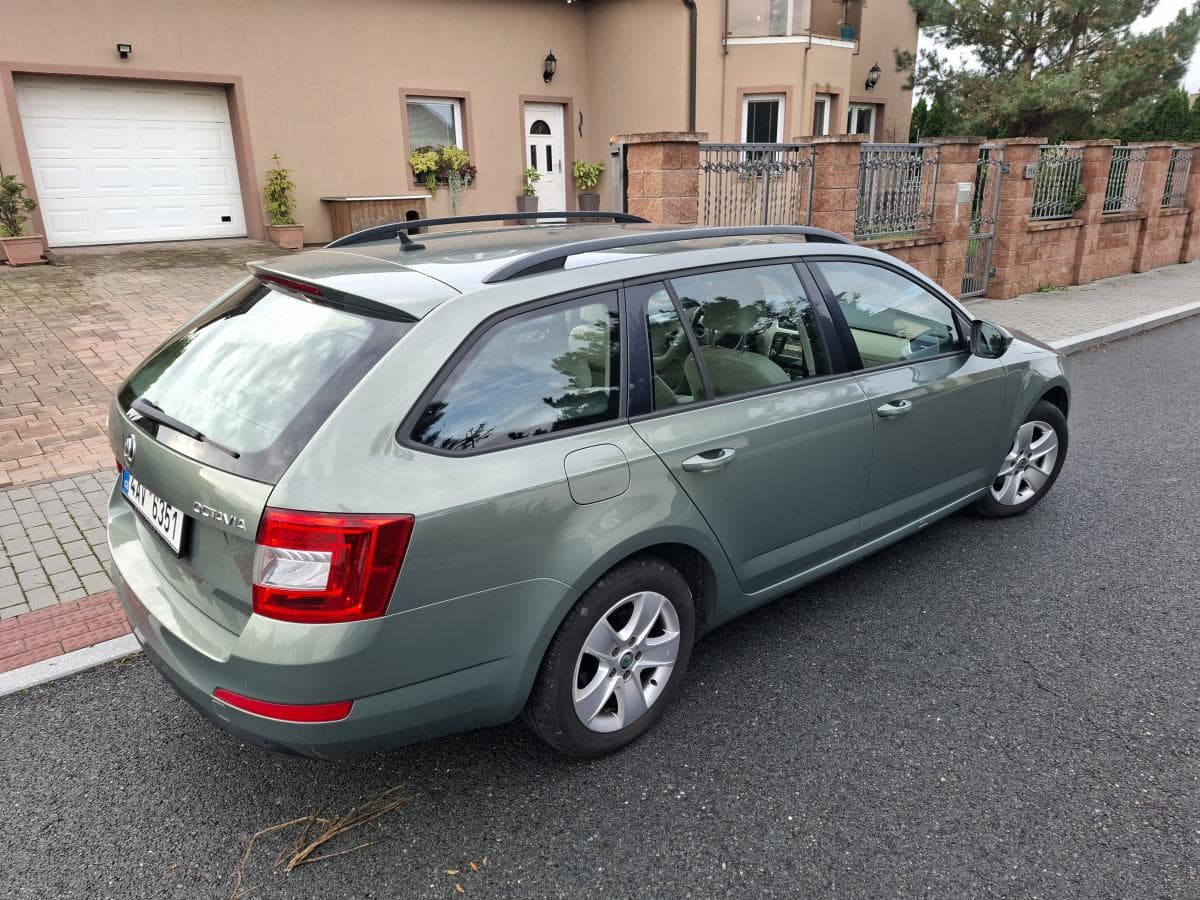 Škoda OCTAVIA - 3
