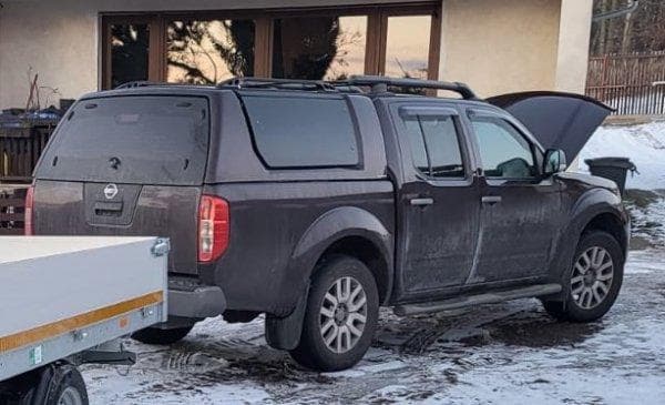 Nissan NAVARA - 2