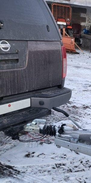 Nissan NAVARA - 4