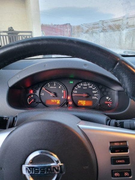 Nissan NAVARA - 8