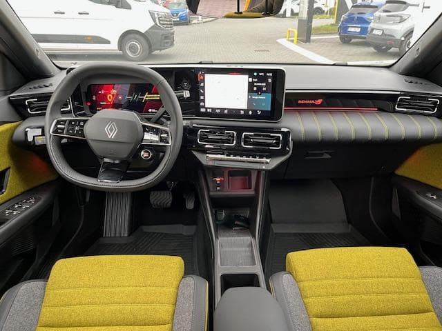 2025 Renault 5 - 8