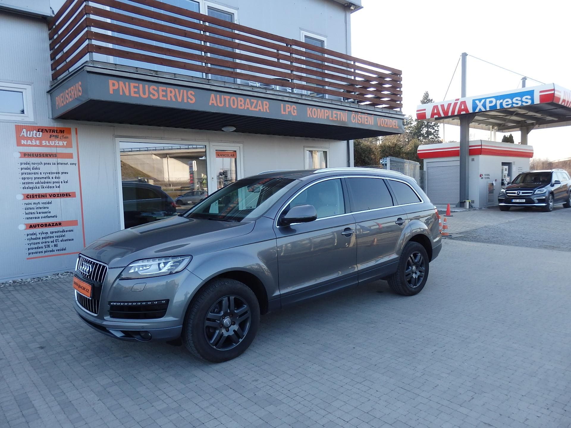 Audi Q7 3.0 TDI 176 kW 7 MÍST