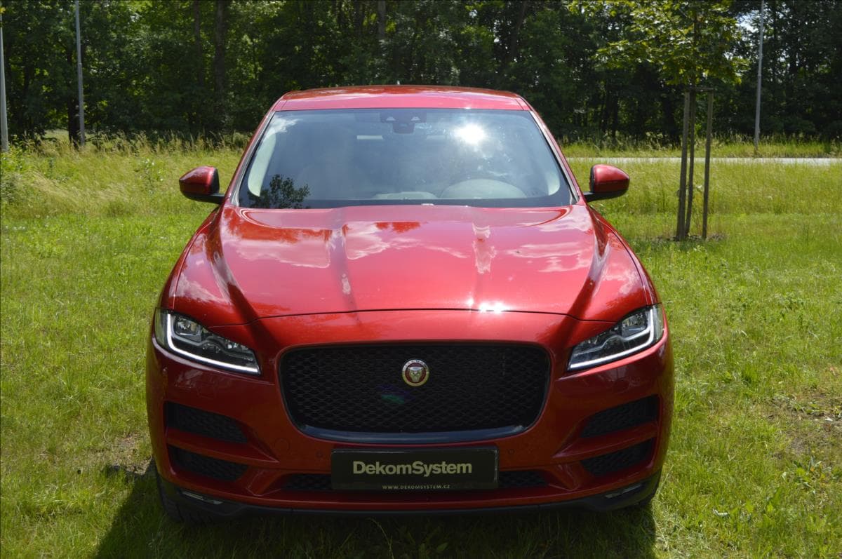 2019 Jaguar F-PACE - 2