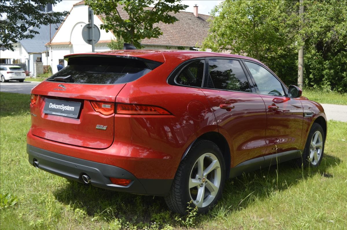 2019 Jaguar F-PACE - 5