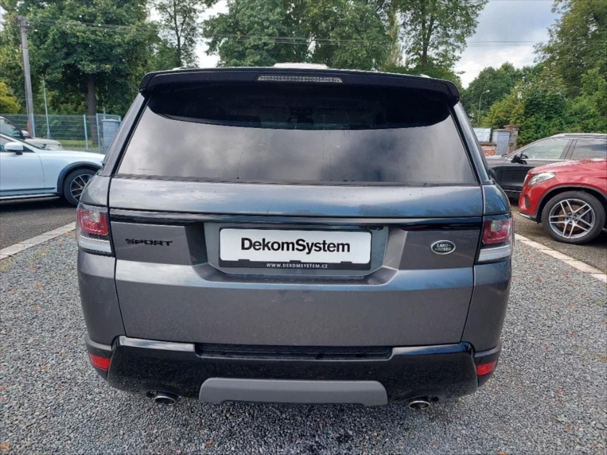 2016 Land Rover Range Rover Sport - 11