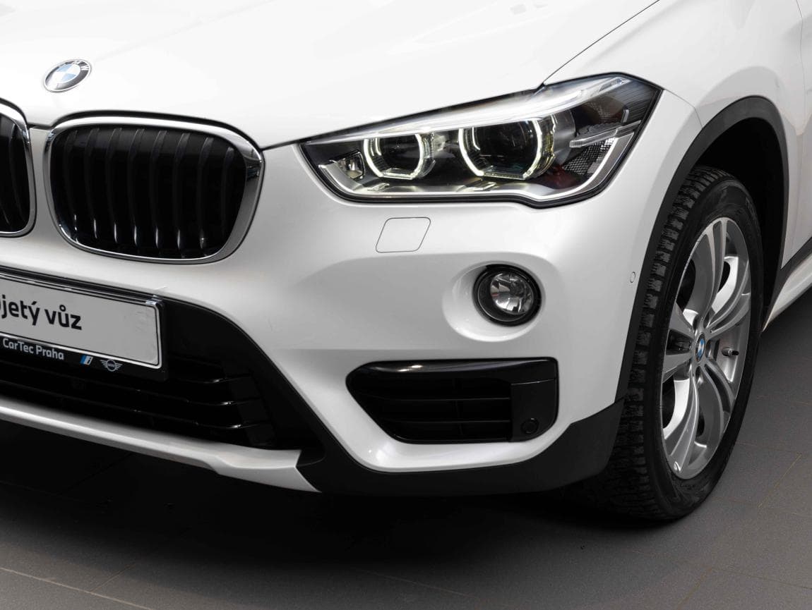 2018 BMW X1 - 19