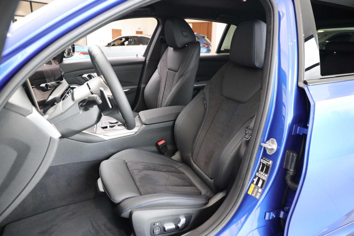 2023 BMW 3-Series - 11