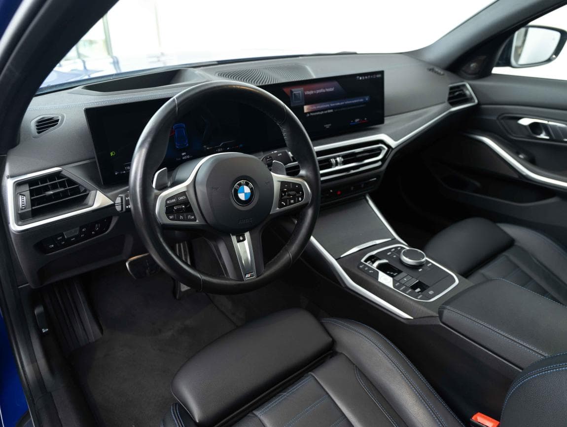 2023 BMW 3-Series - 11