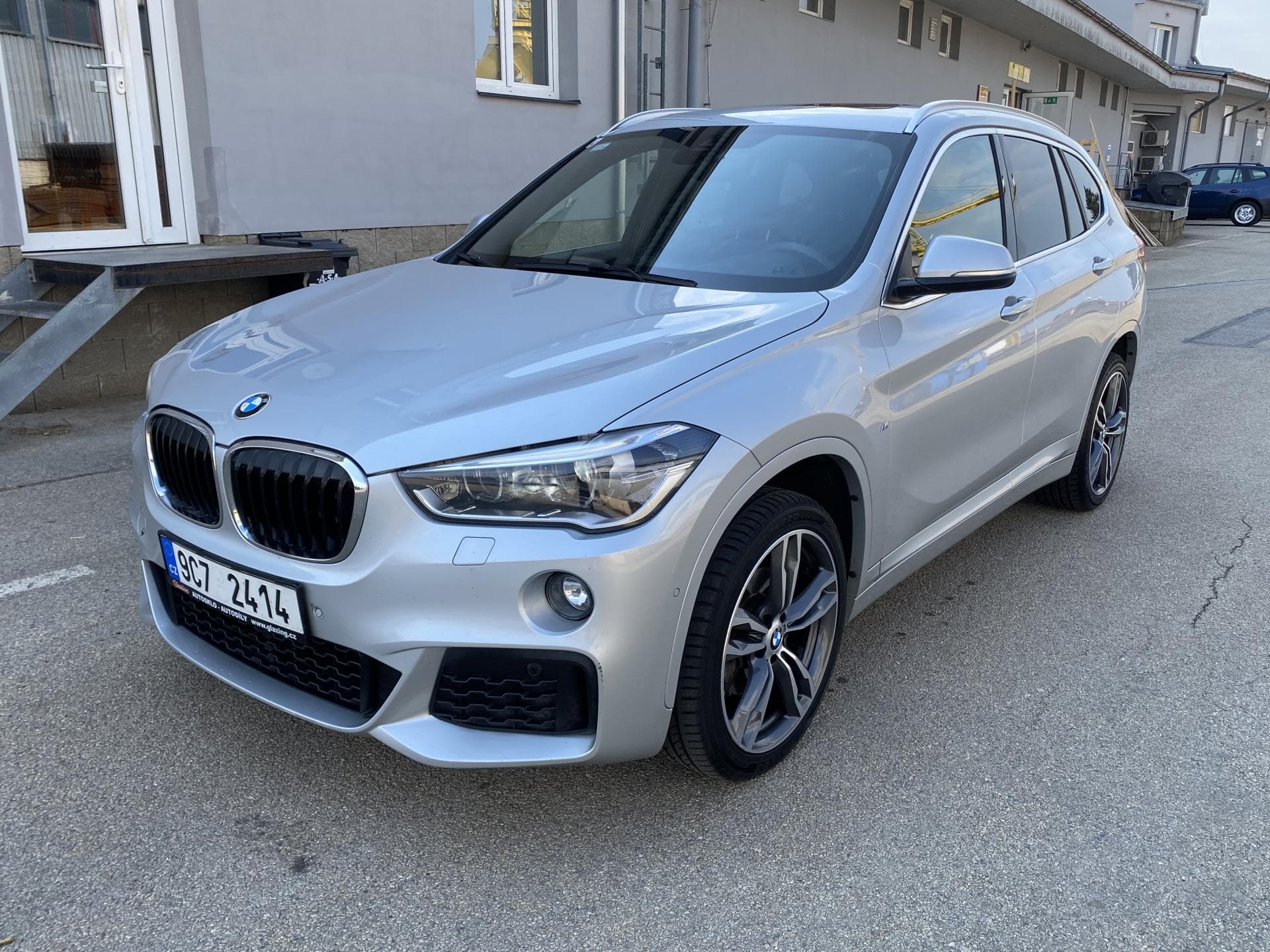 BMW X1 sDrive 18d M - Panorama  - DPH