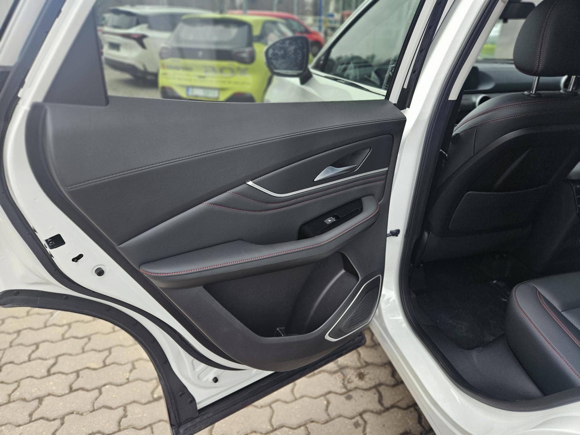 Dongfeng T5 EVO - 12