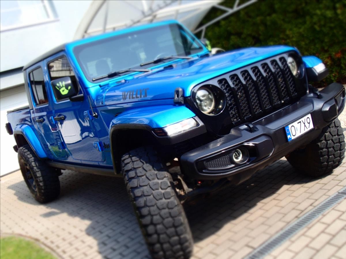 2021 Jeep Gladiator - 3