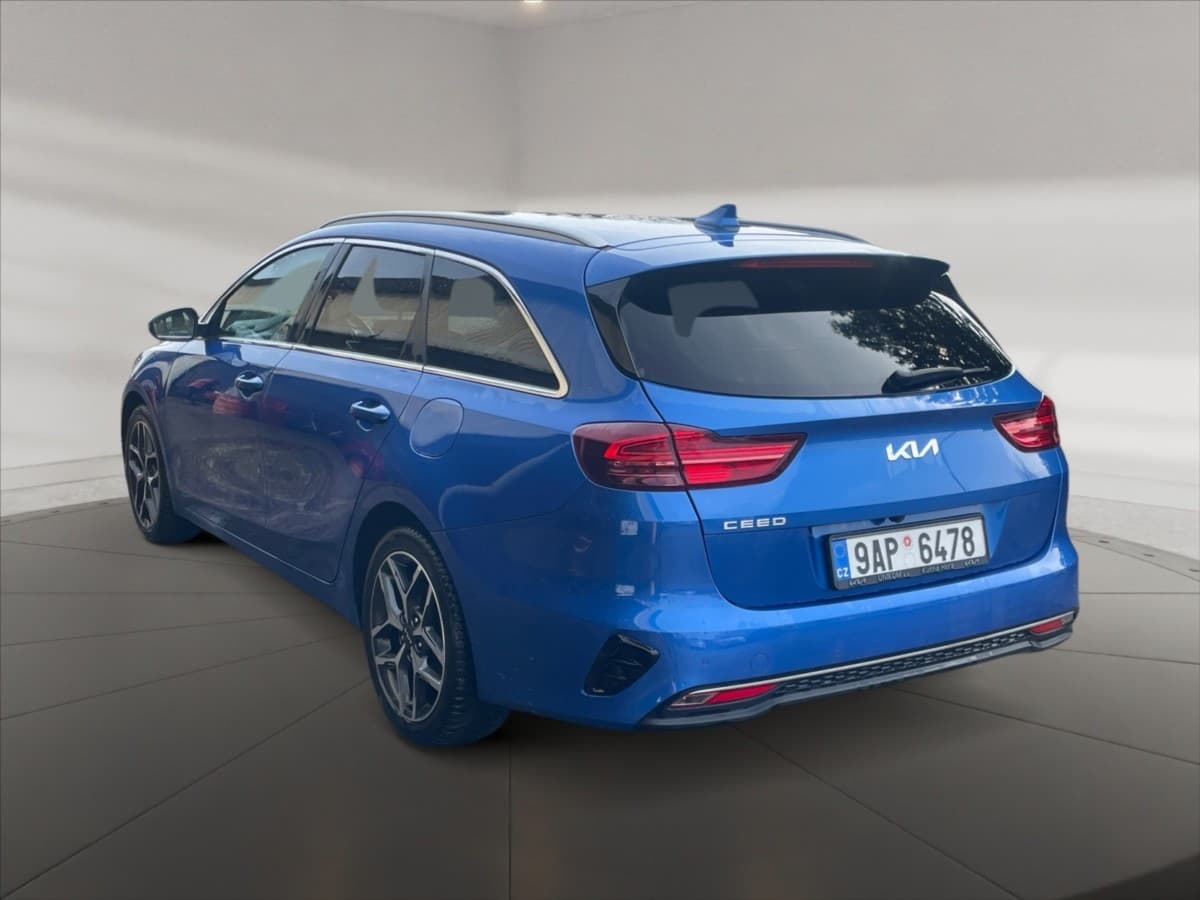 2023 Kia Cee'd - 4