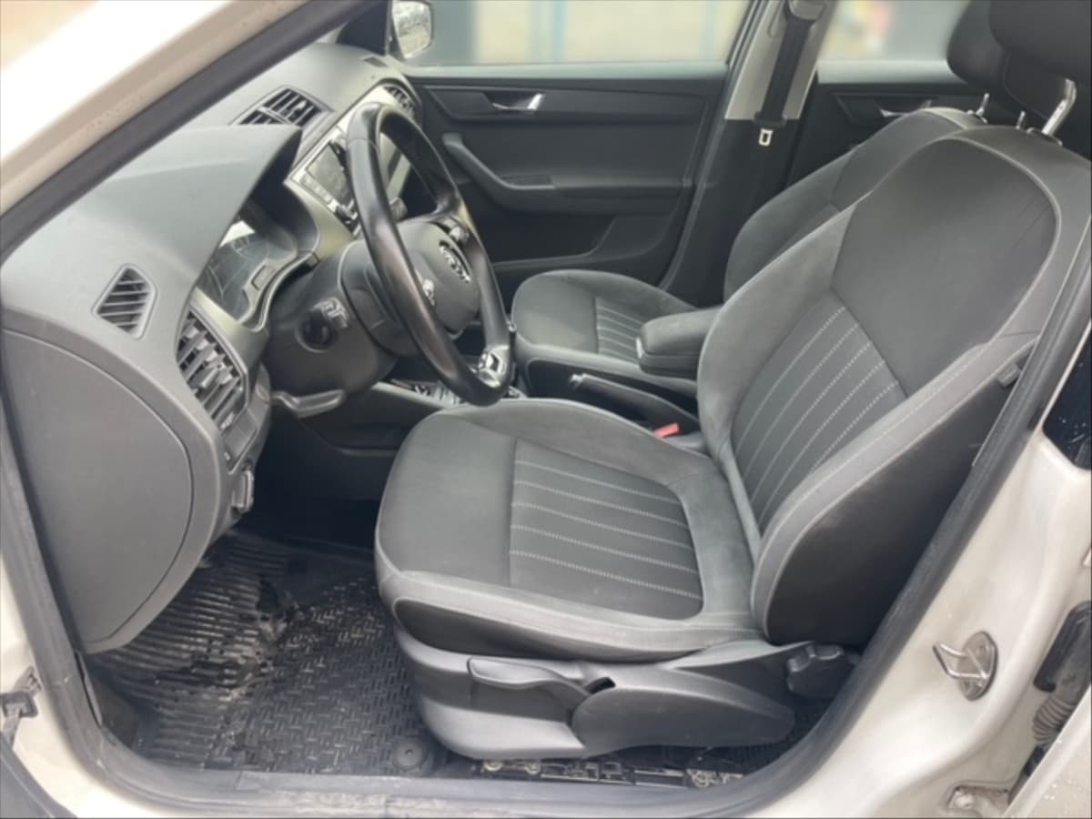 2021 Škoda Fabia - 7