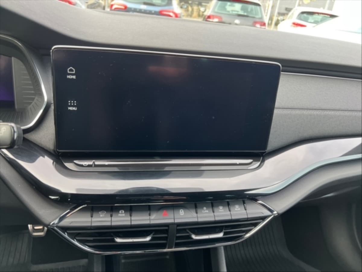 2022 Škoda Octavia - 10