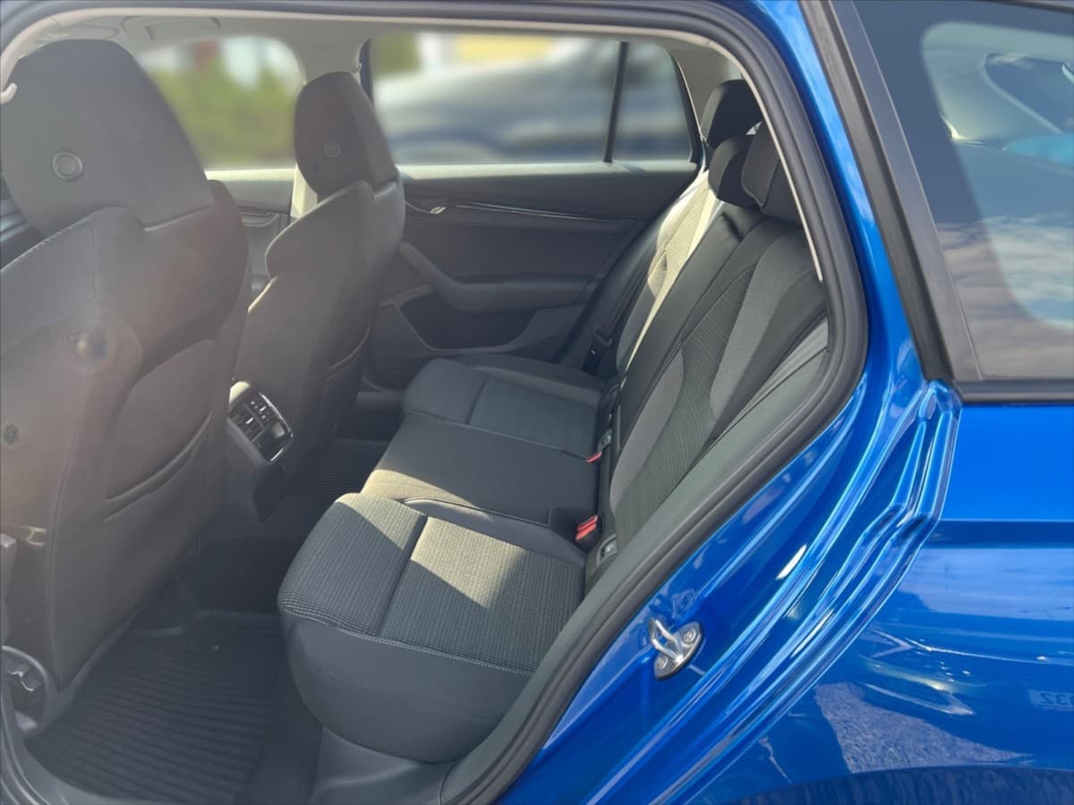 2022 Škoda Octavia - 8