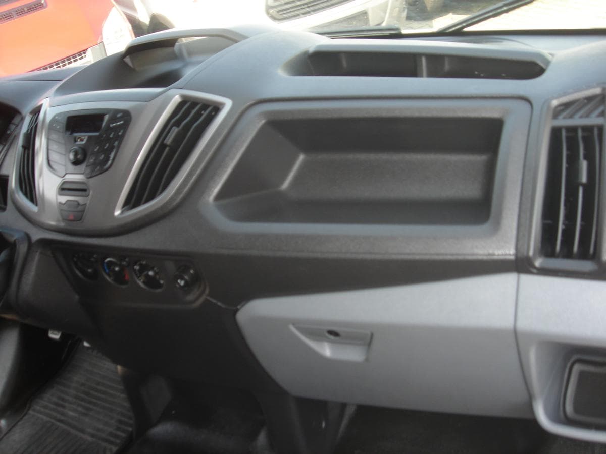 Ford TRANSIT - 12