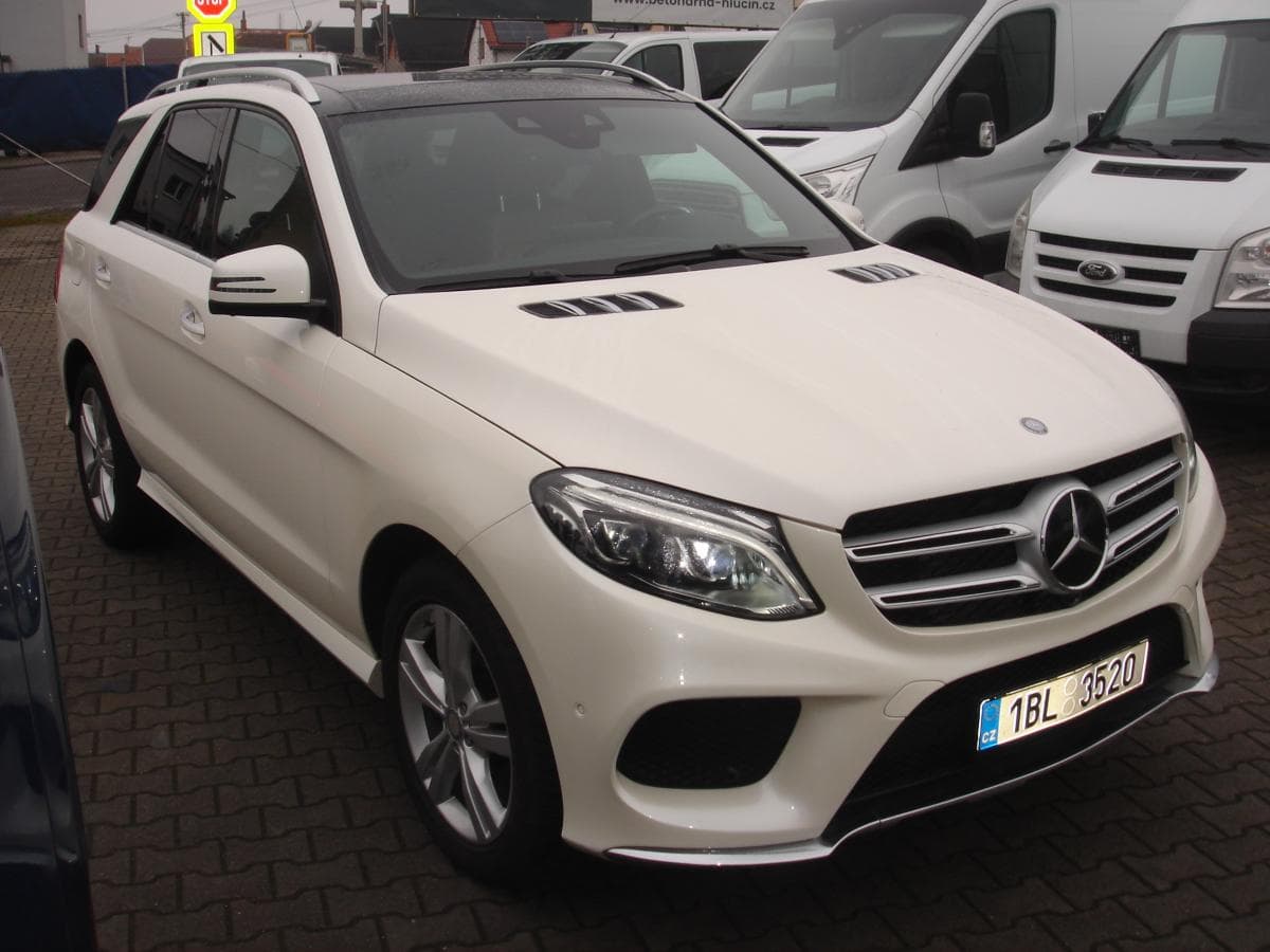 Mercedes-Benz GLE - 2