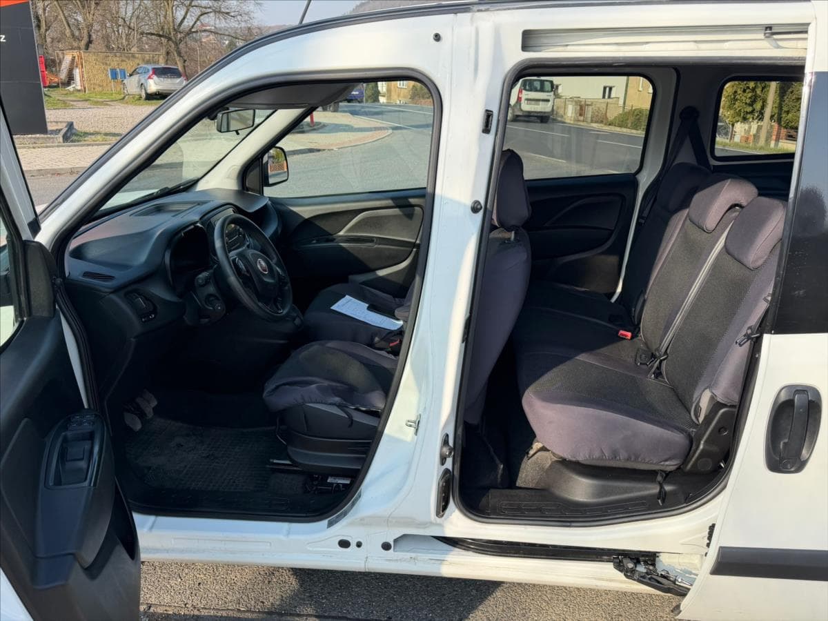 2023 Fiat Doblo - 10