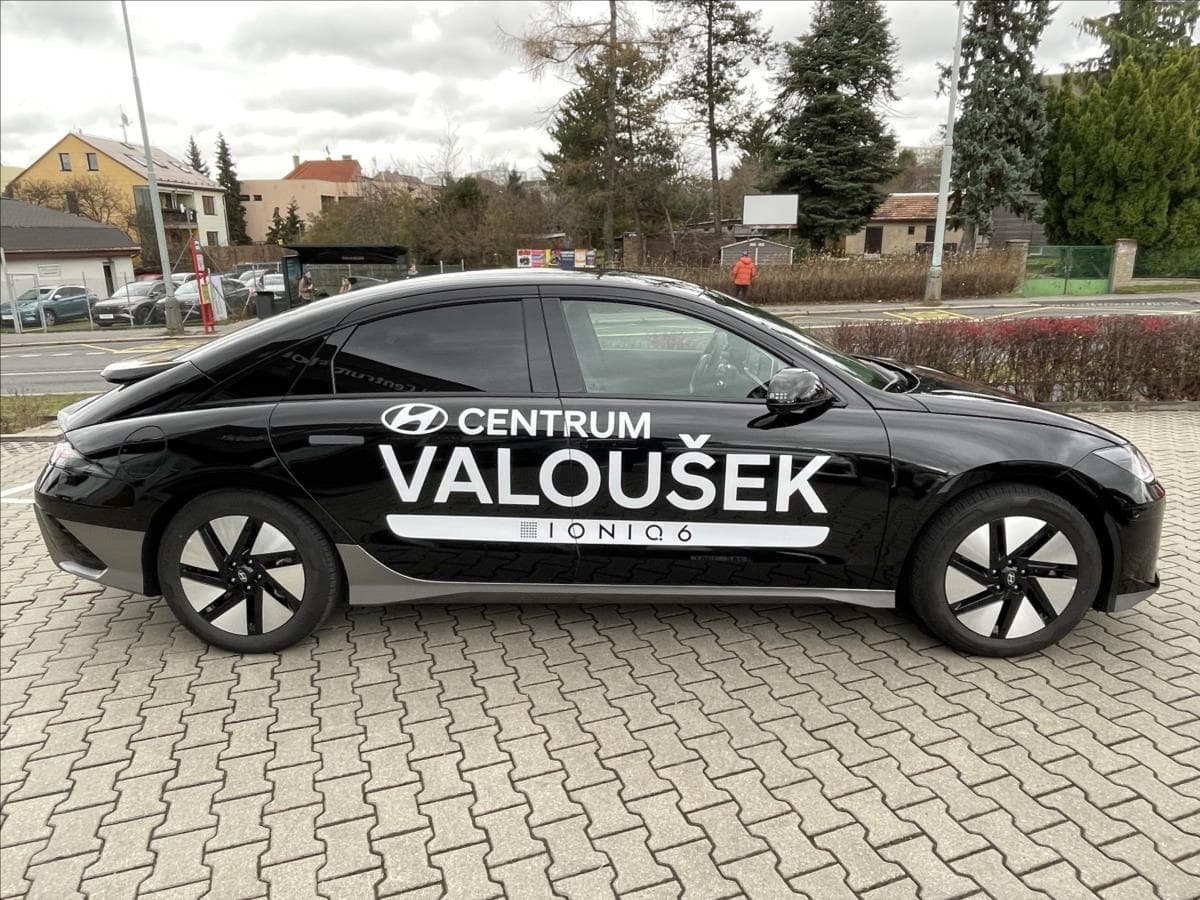 2023 Hyundai Ioniq 6 - 6