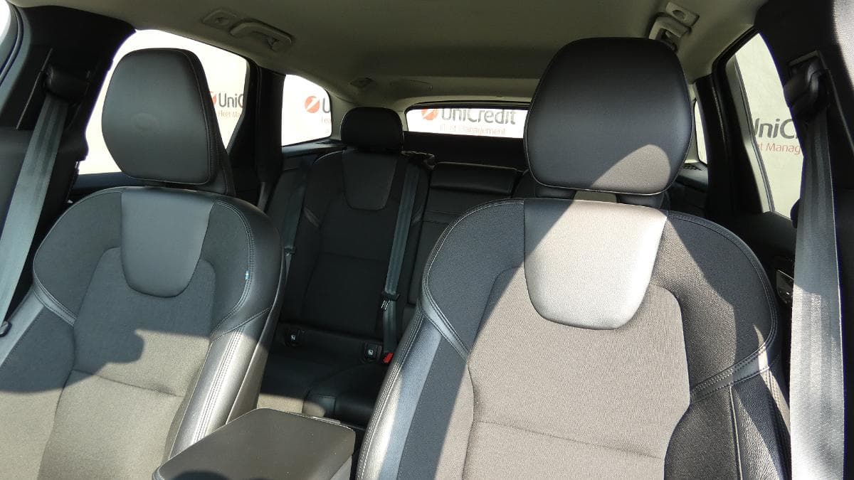 2021 Volvo XC60 - 7