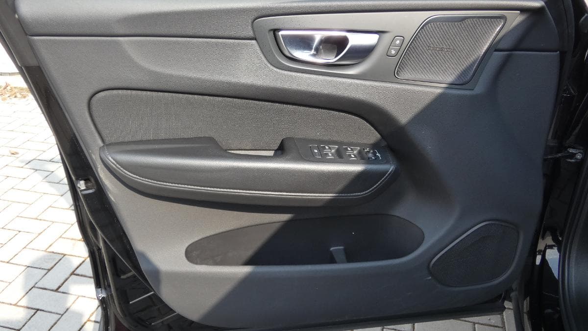 2021 Volvo XC60 - 8