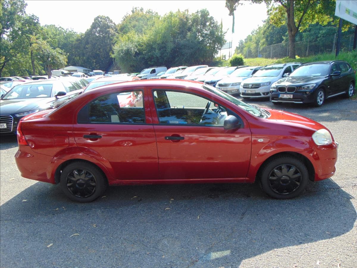 2009 Chevrolet AVEO - 4
