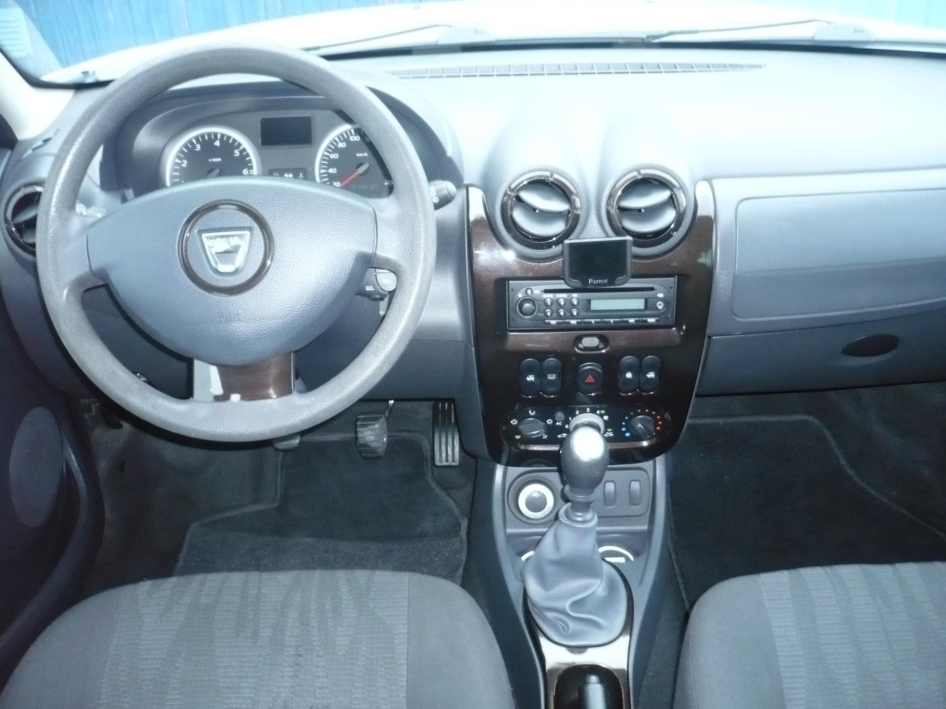 2011 Dacia DUSTER - 8
