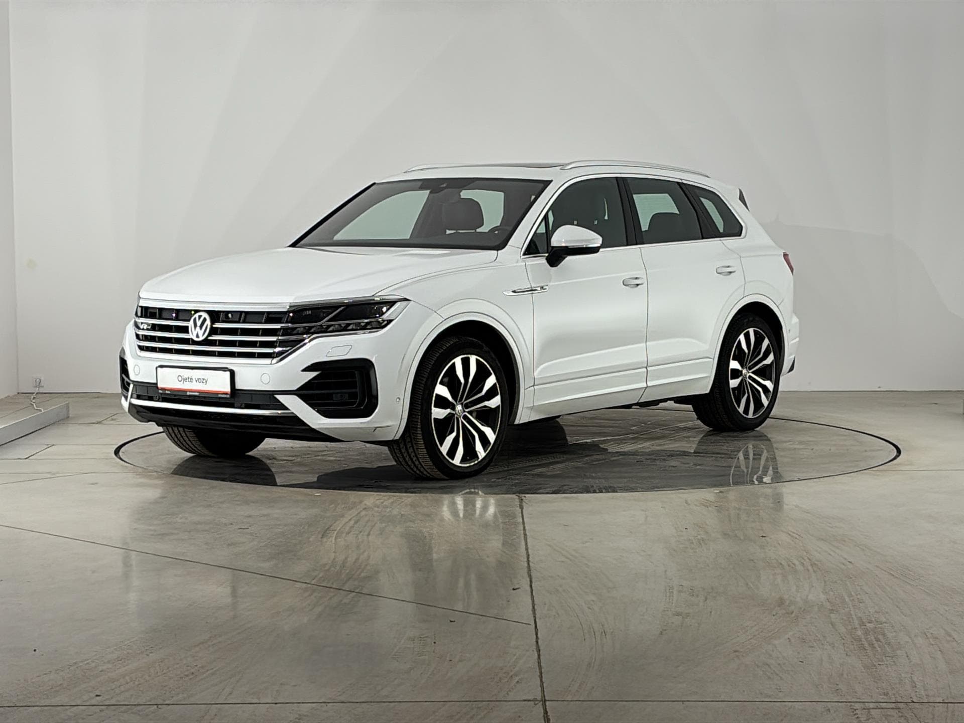 Volkswagen Touareg R-LINE