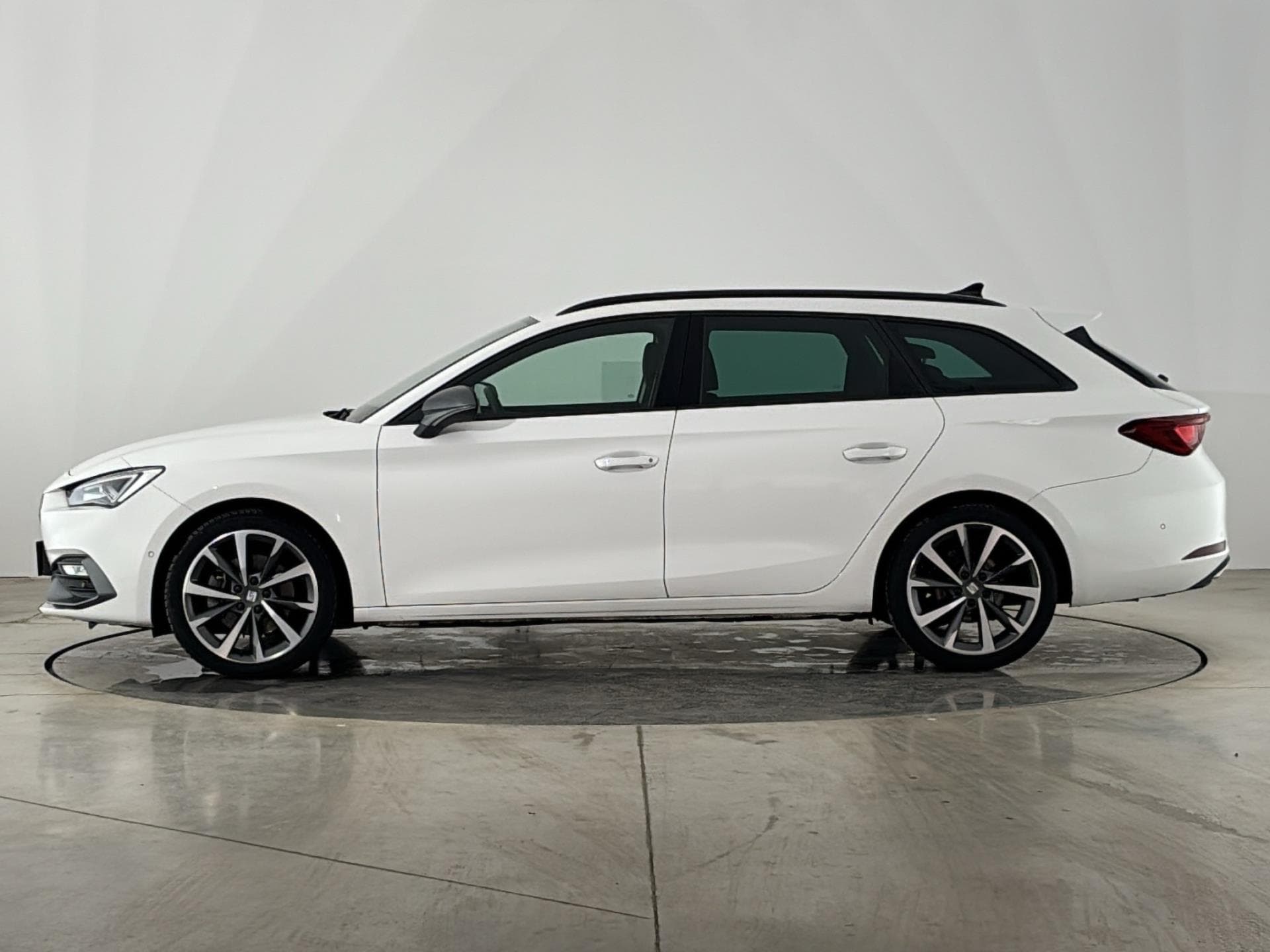 2023 Seat LEON - 3