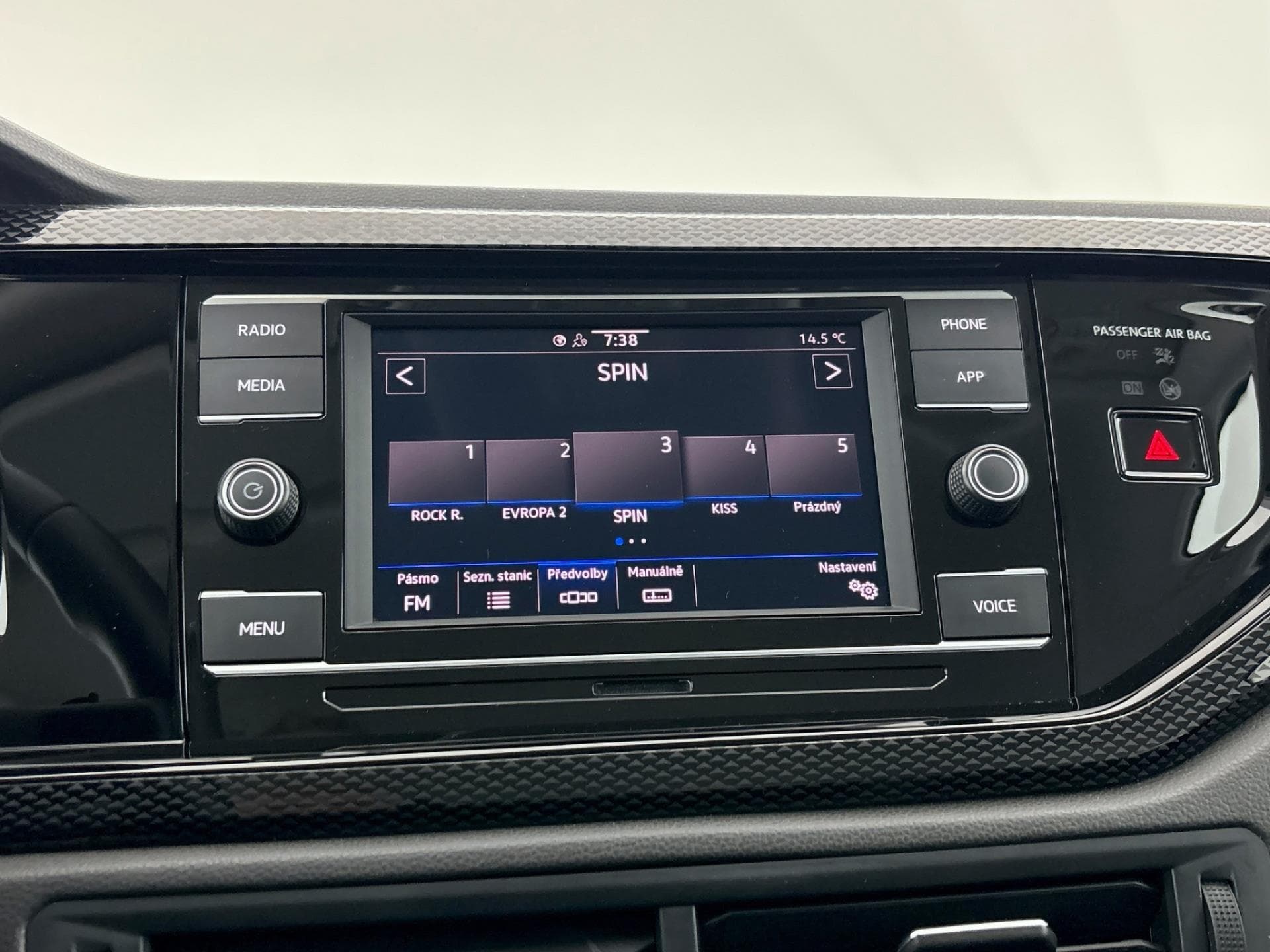 2023 Volkswagen POLO - 12