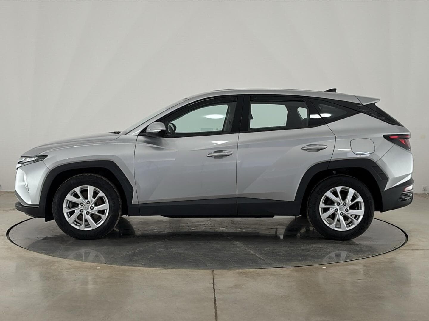 2021 Hyundai TUCSON - 3