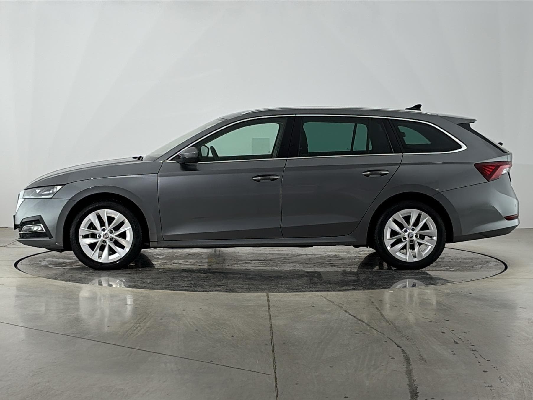 2021 Škoda OCTAVIA - 3