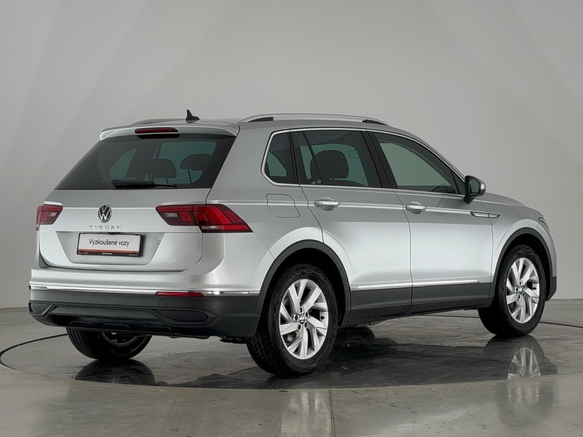2022 Volkswagen TIGUAN - 2