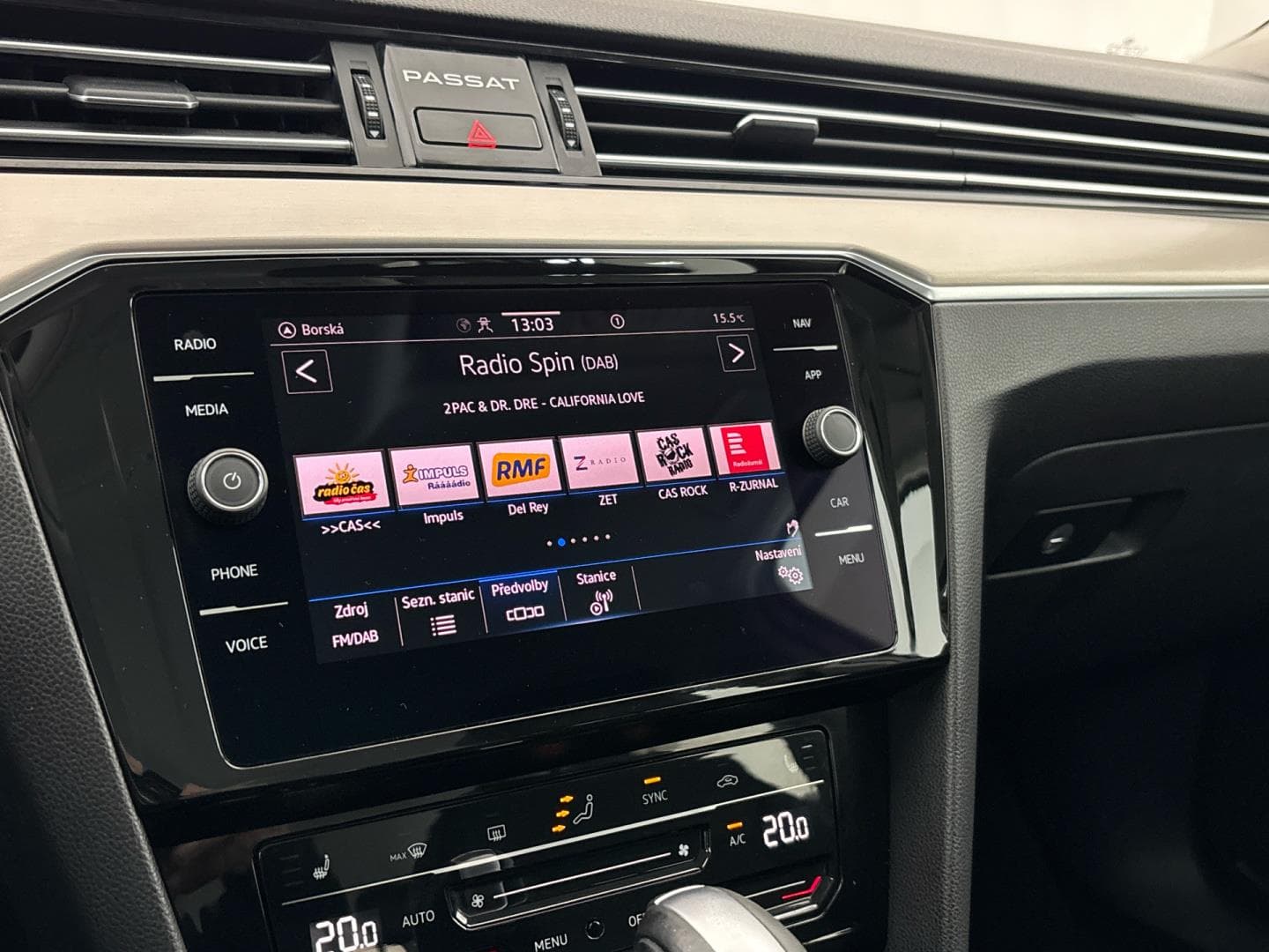 2021 Volkswagen Passat - 12