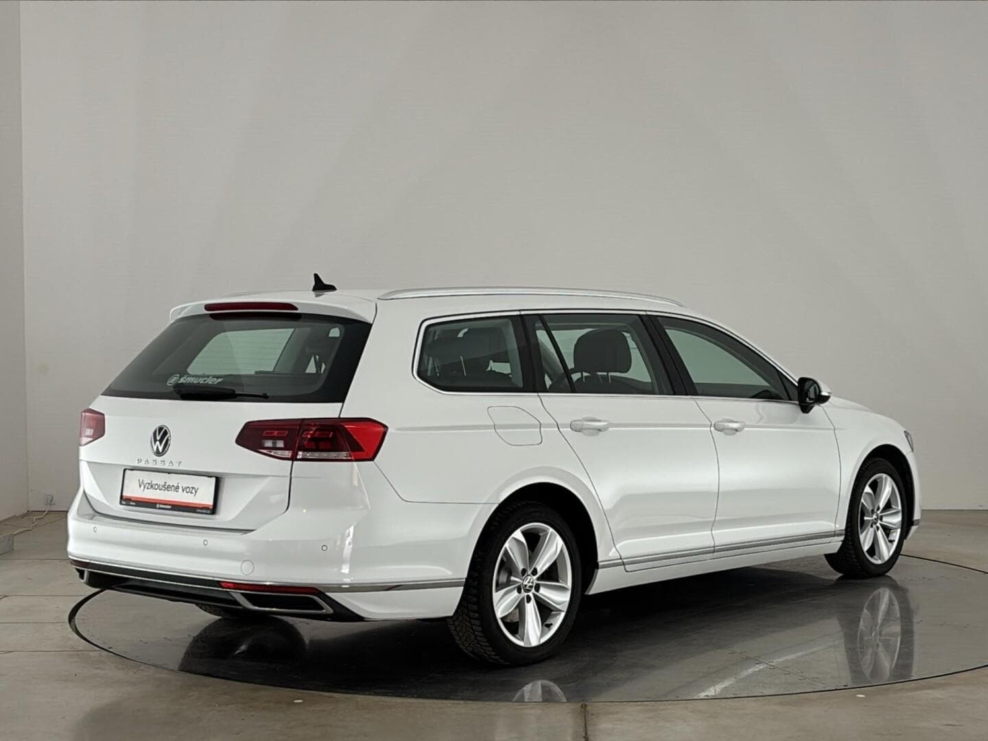 2021 Volkswagen Passat - 2