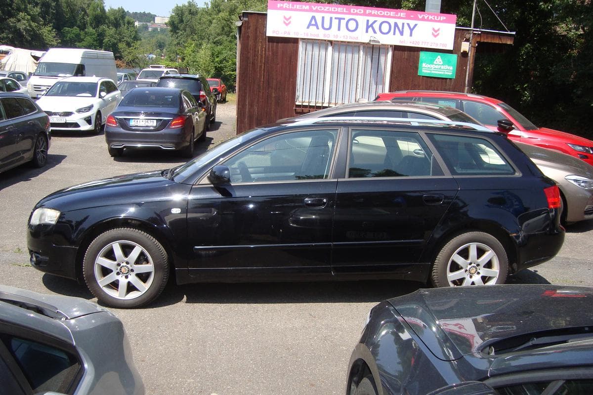 Audi A4 - 4