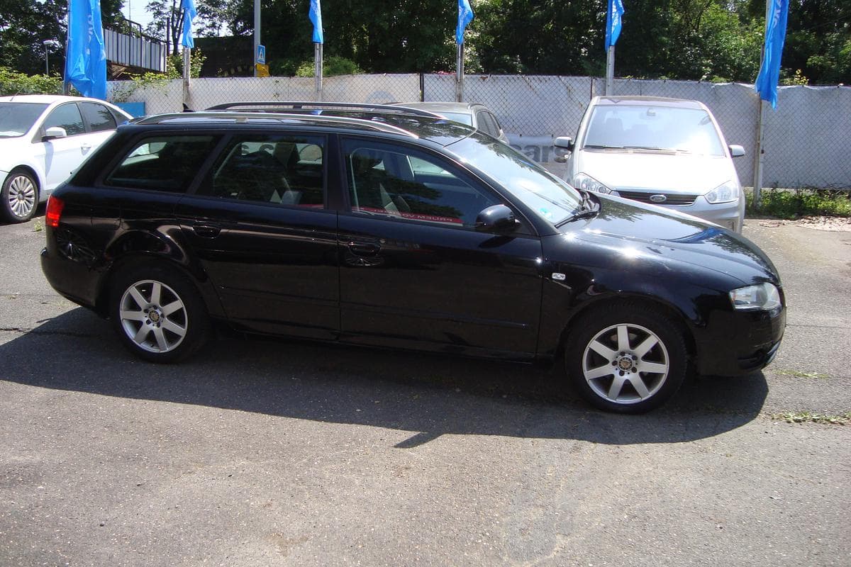 Audi A4 - 8