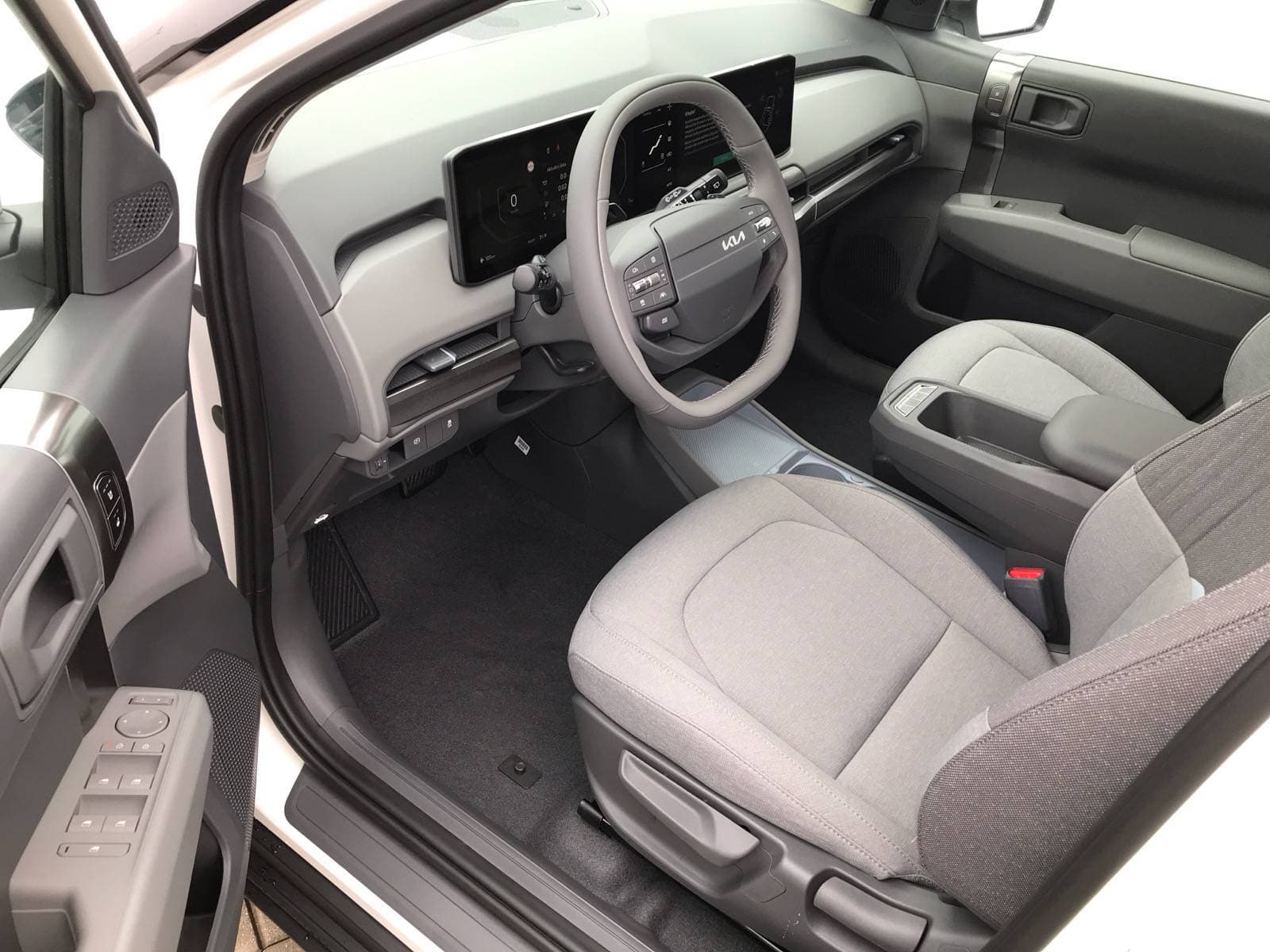 Kia EV3 - 5