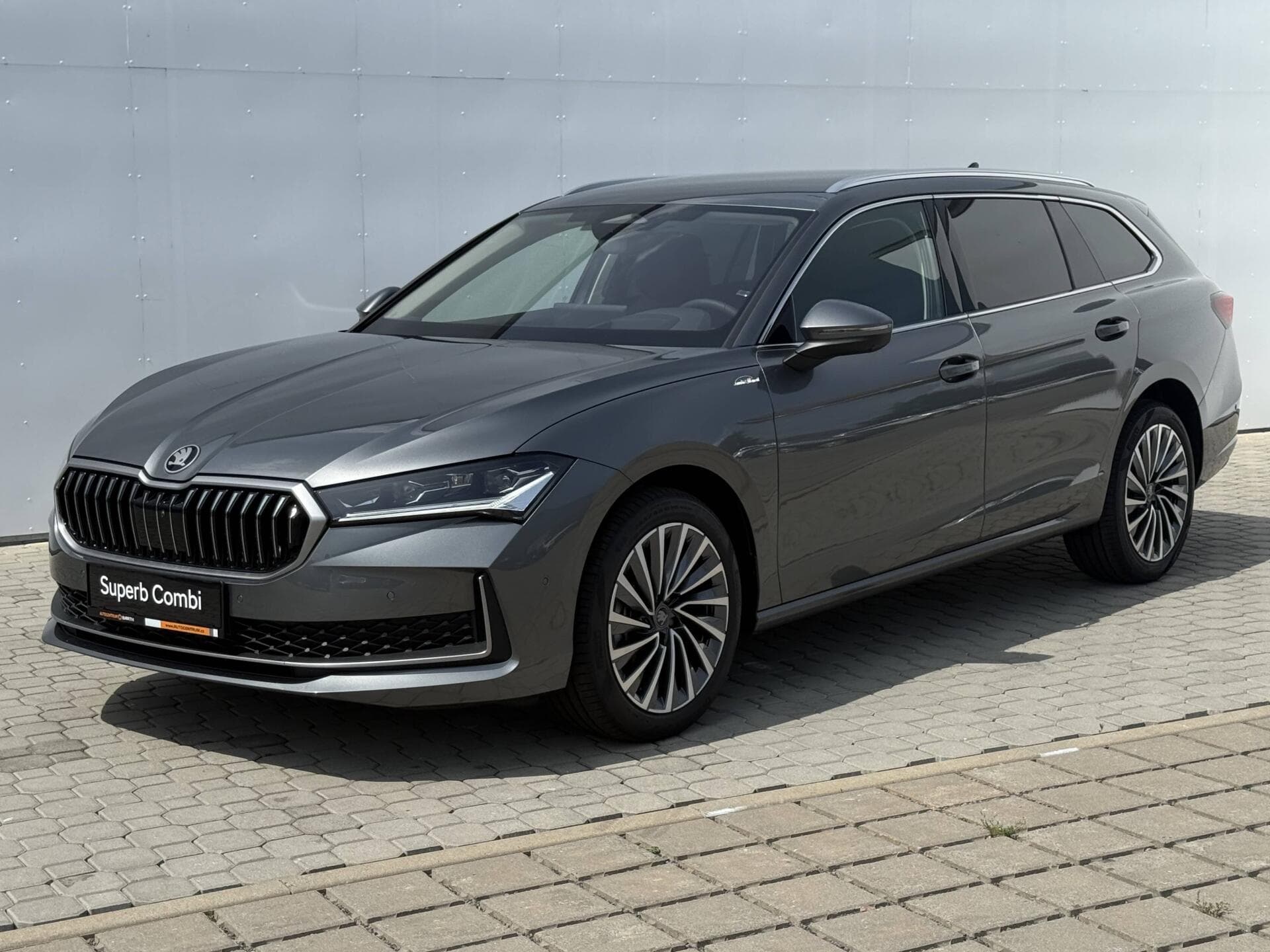 Škoda Superb L&K 7DSG 2,0 TDI