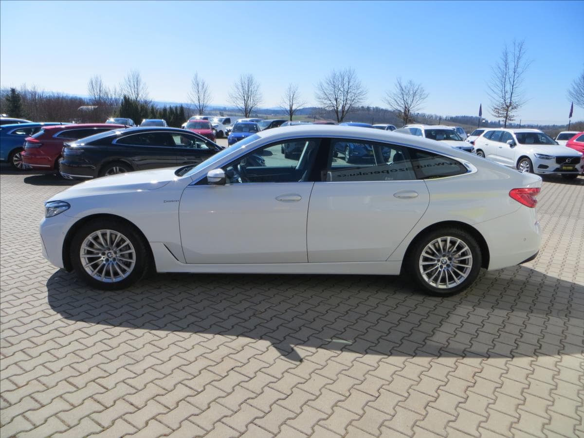 2022 BMW 6-Series - 4