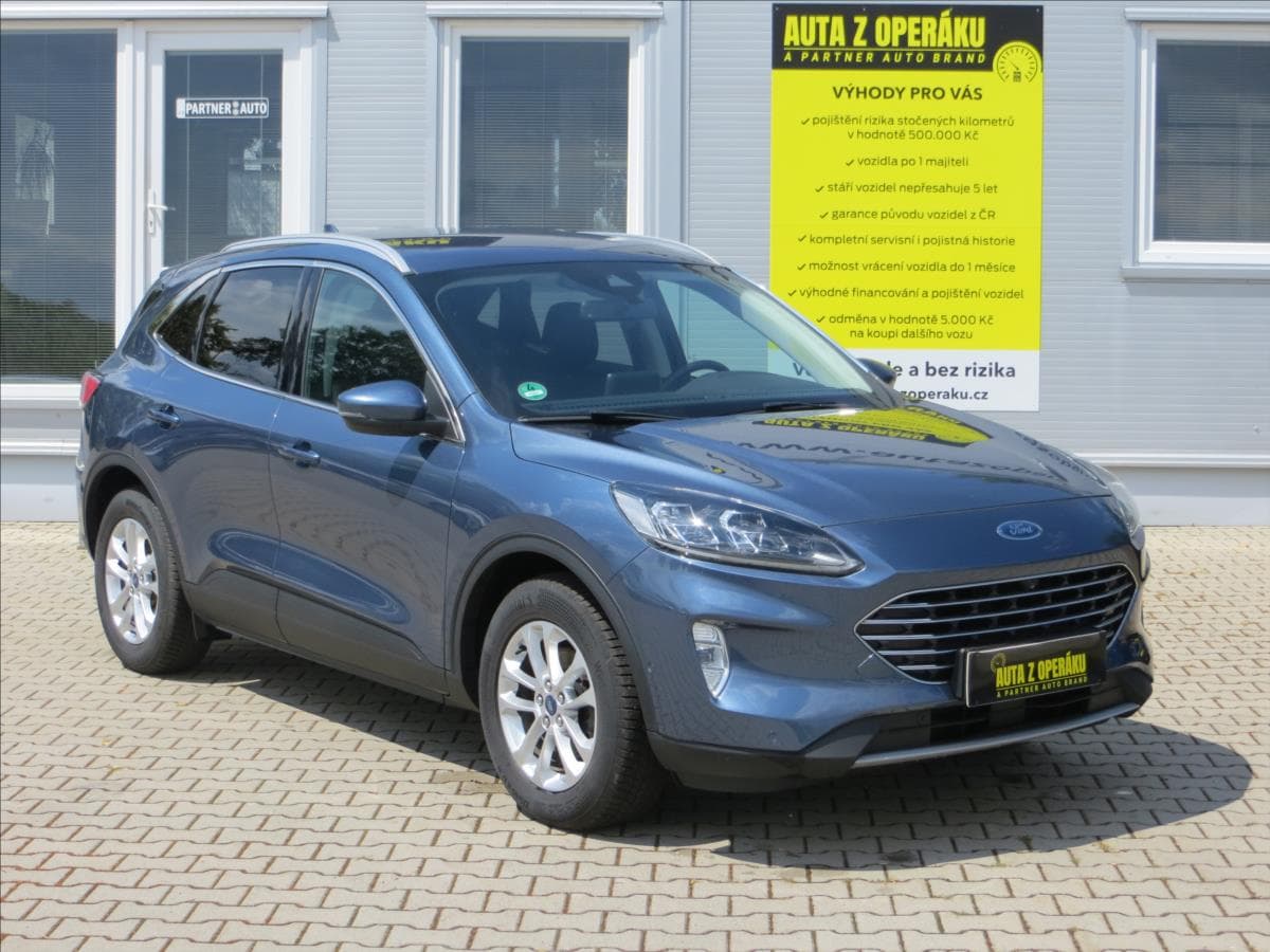 Ford Kuga 1,5 EcoBlue Titanium X, LED, Č