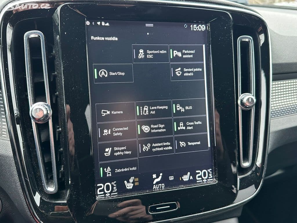 2021 Volvo Xc40 - 12