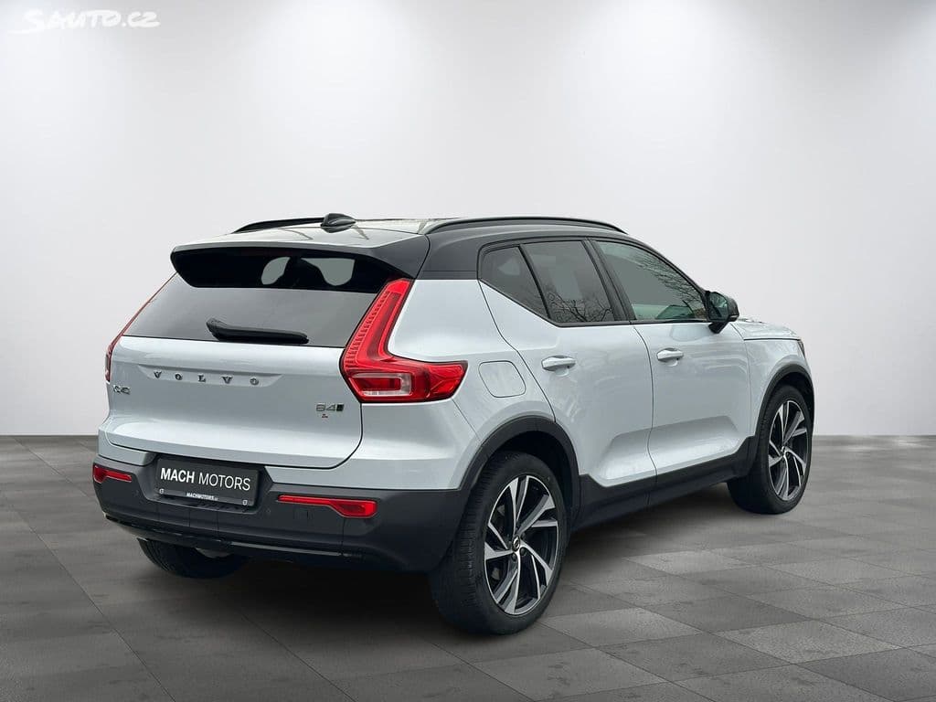 2021 Volvo Xc40 - 3