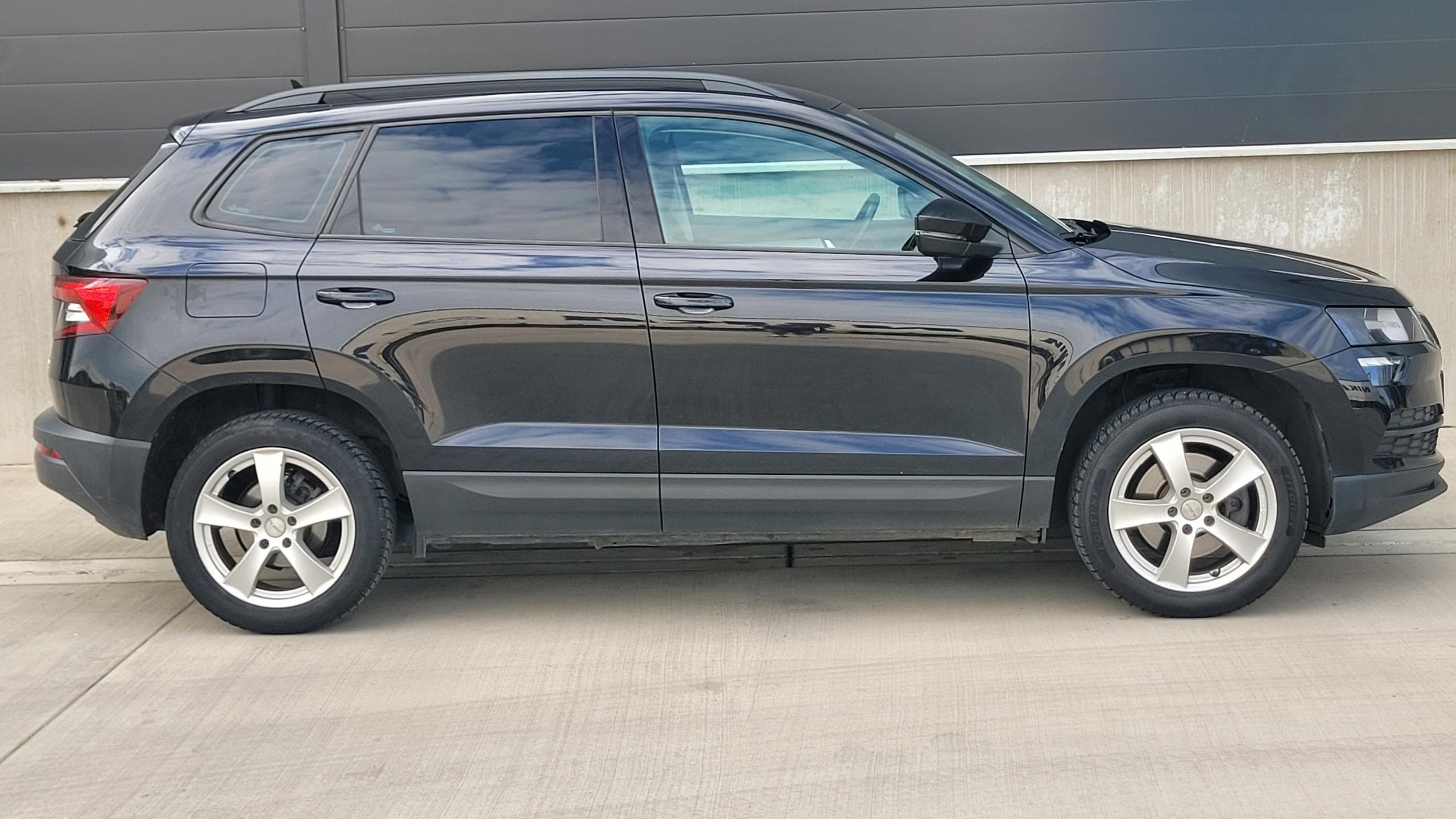 Škoda KAROQ - 8