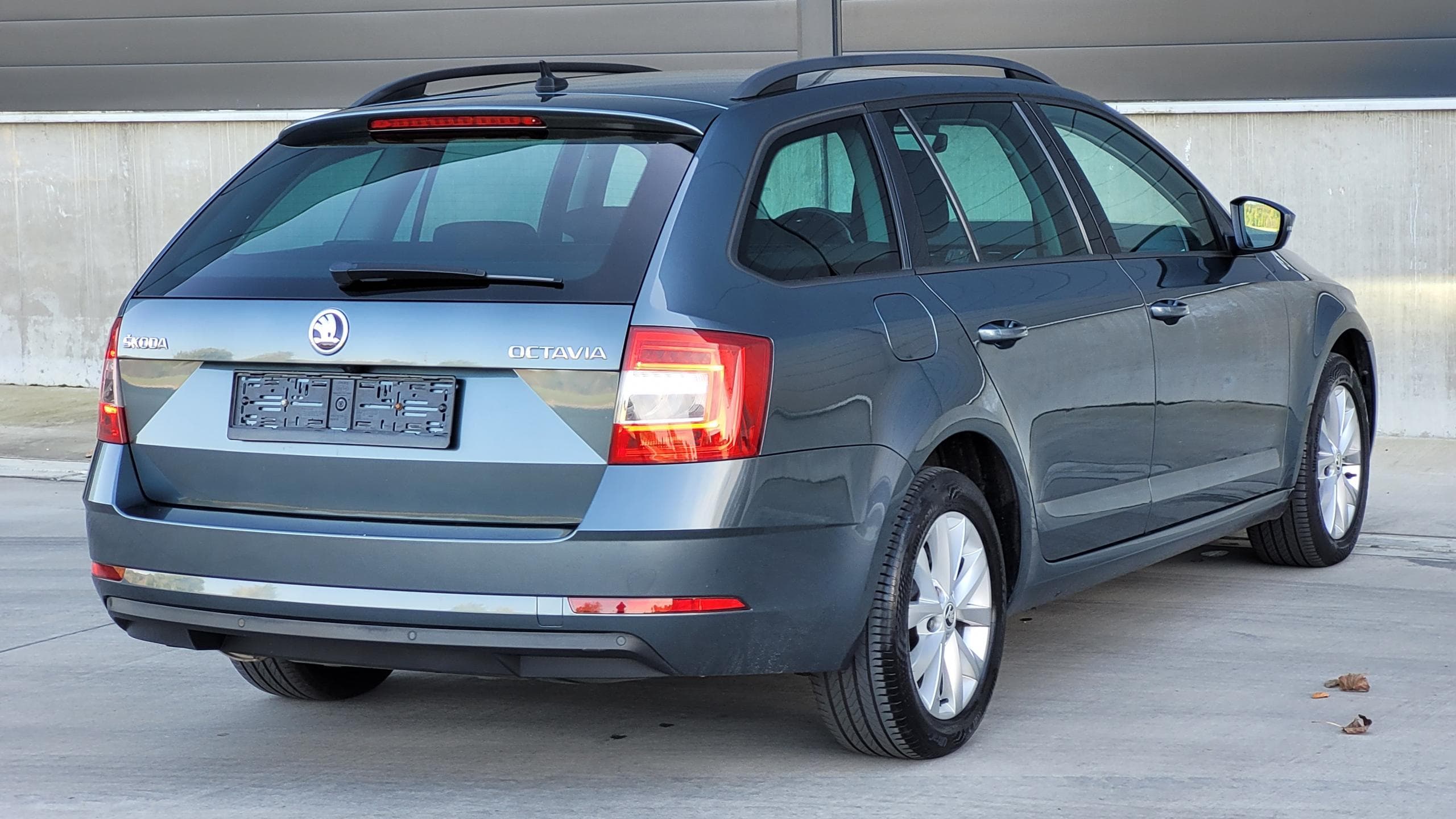 2018 Škoda OCTAVIA - 11