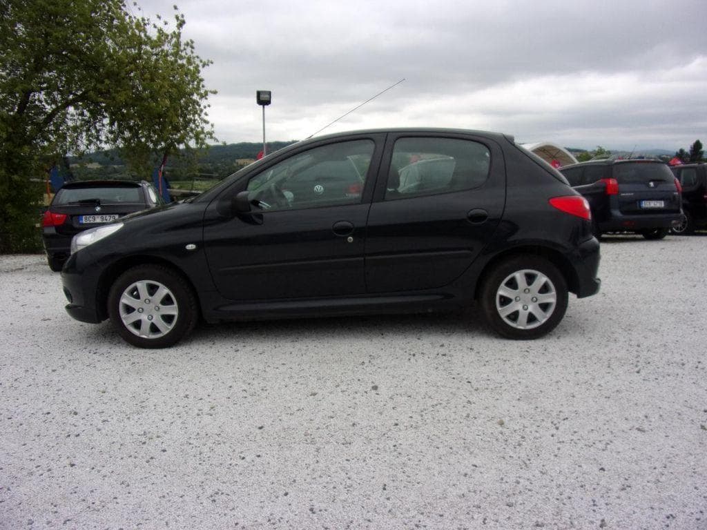Peugeot 206 - 5