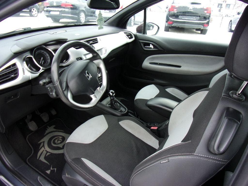 2010 Citroen C3 - 10