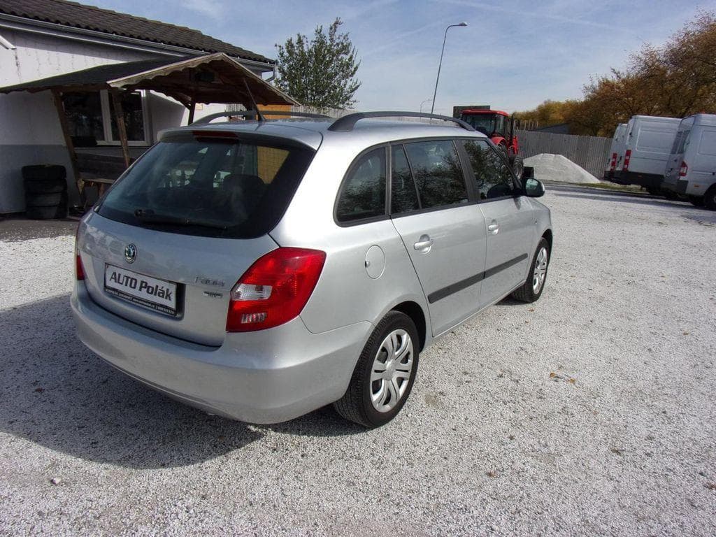 Škoda FABIA - 8