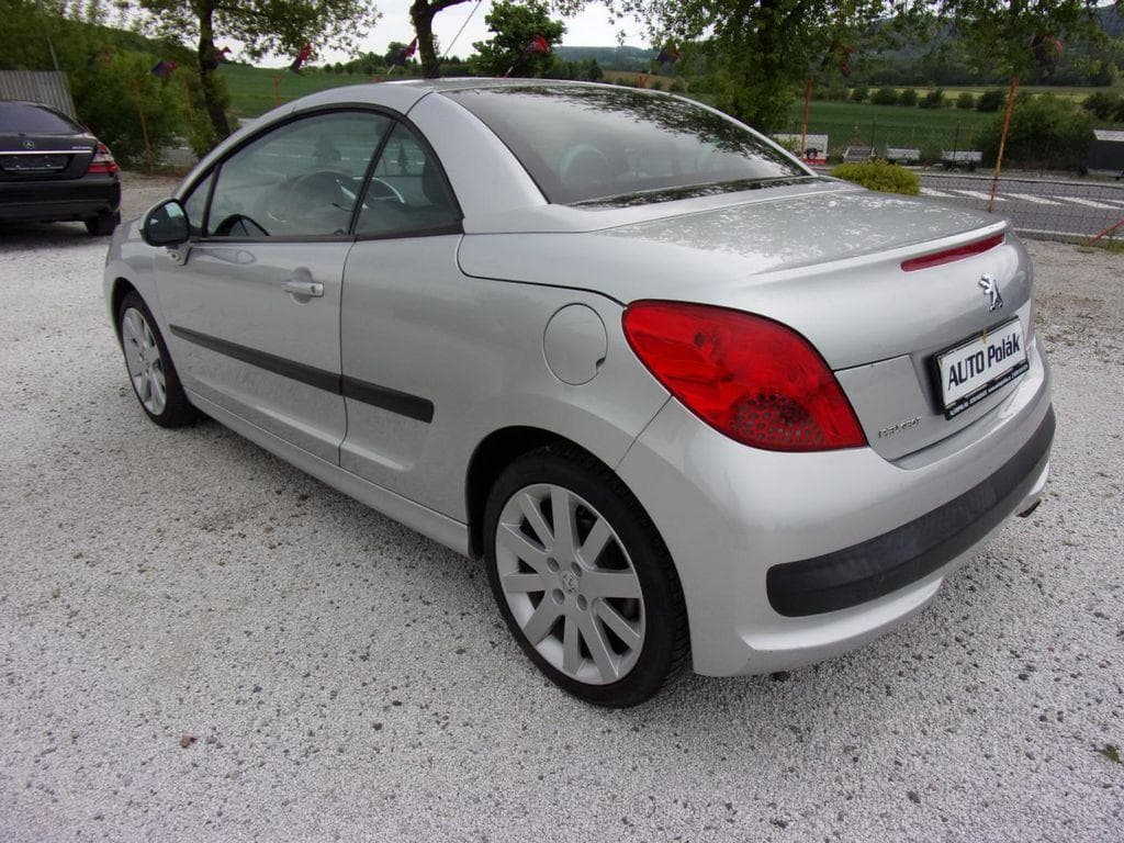 Peugeot 207 - 2